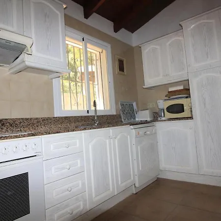 Denia, 3 Dormitorios, 6 Personas - Es-262-1 Dénia