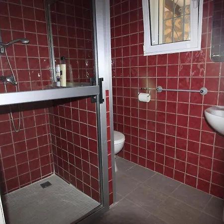 Denia, 3 Dormitorios, 6 Personas - Es-262-1 فيلة دينايا